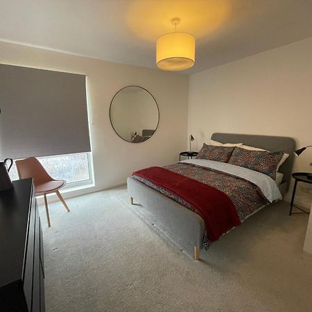 Modern And Comfortable Flat With Private Parking Lägenhet Oxford Exteriör bild