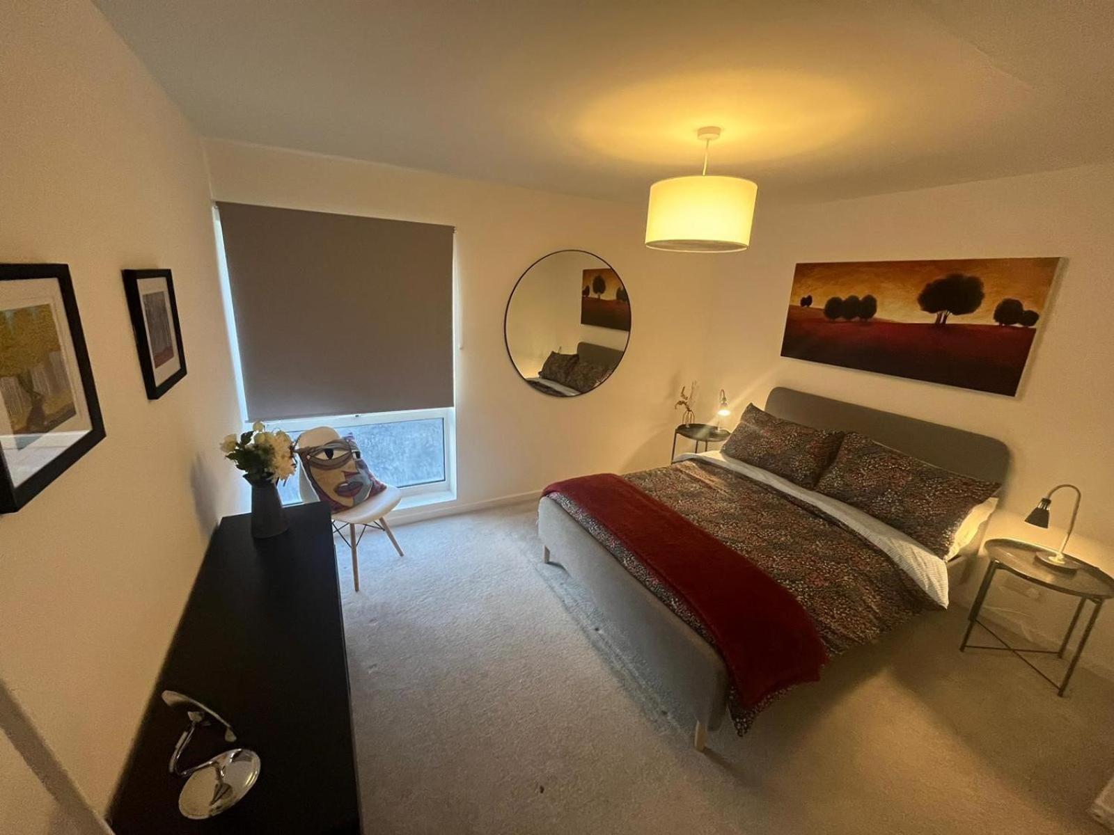 Modern And Comfortable Flat With Private Parking Lägenhet Oxford Exteriör bild