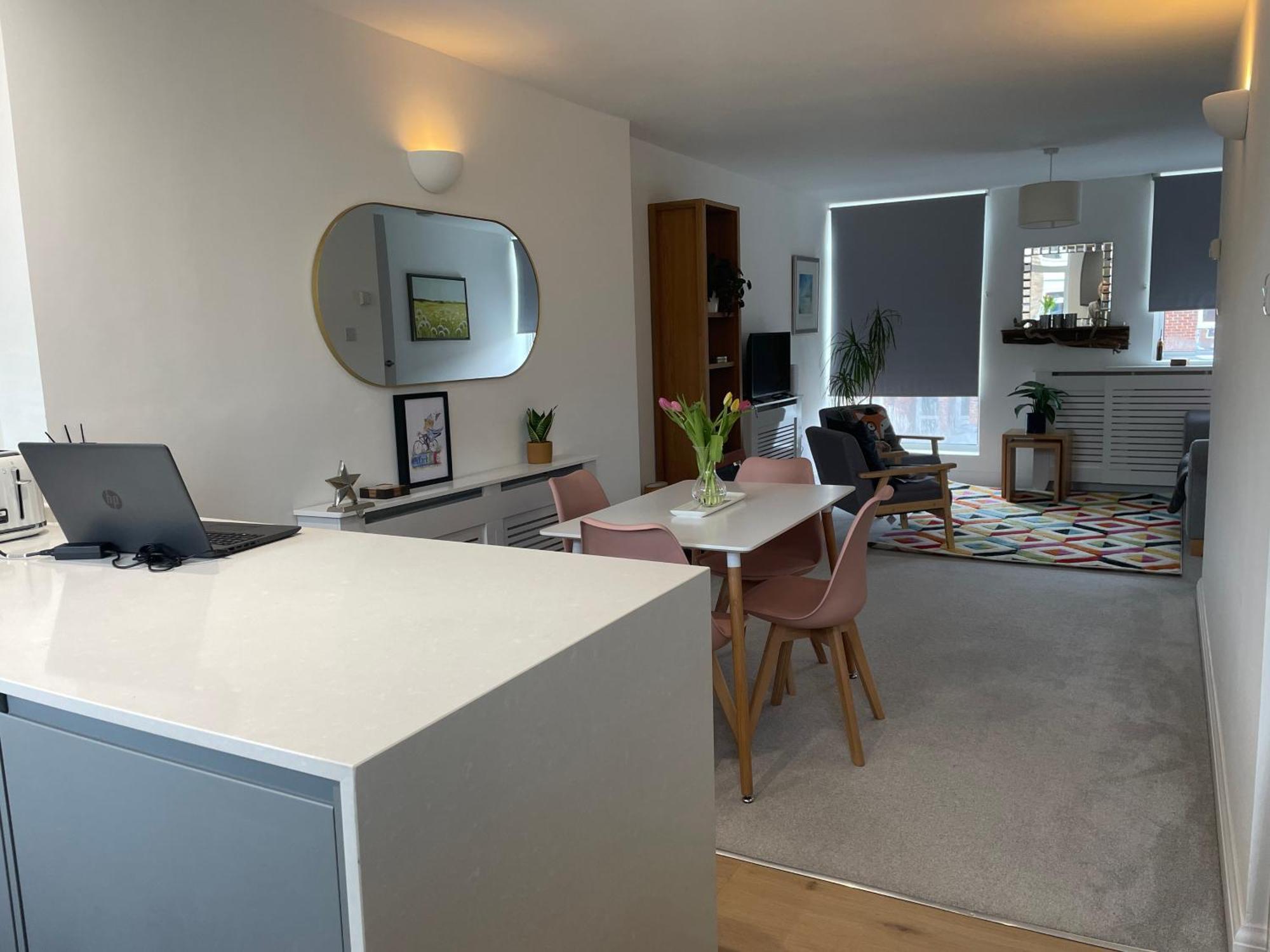 Modern And Comfortable Flat With Private Parking Lägenhet Oxford Exteriör bild